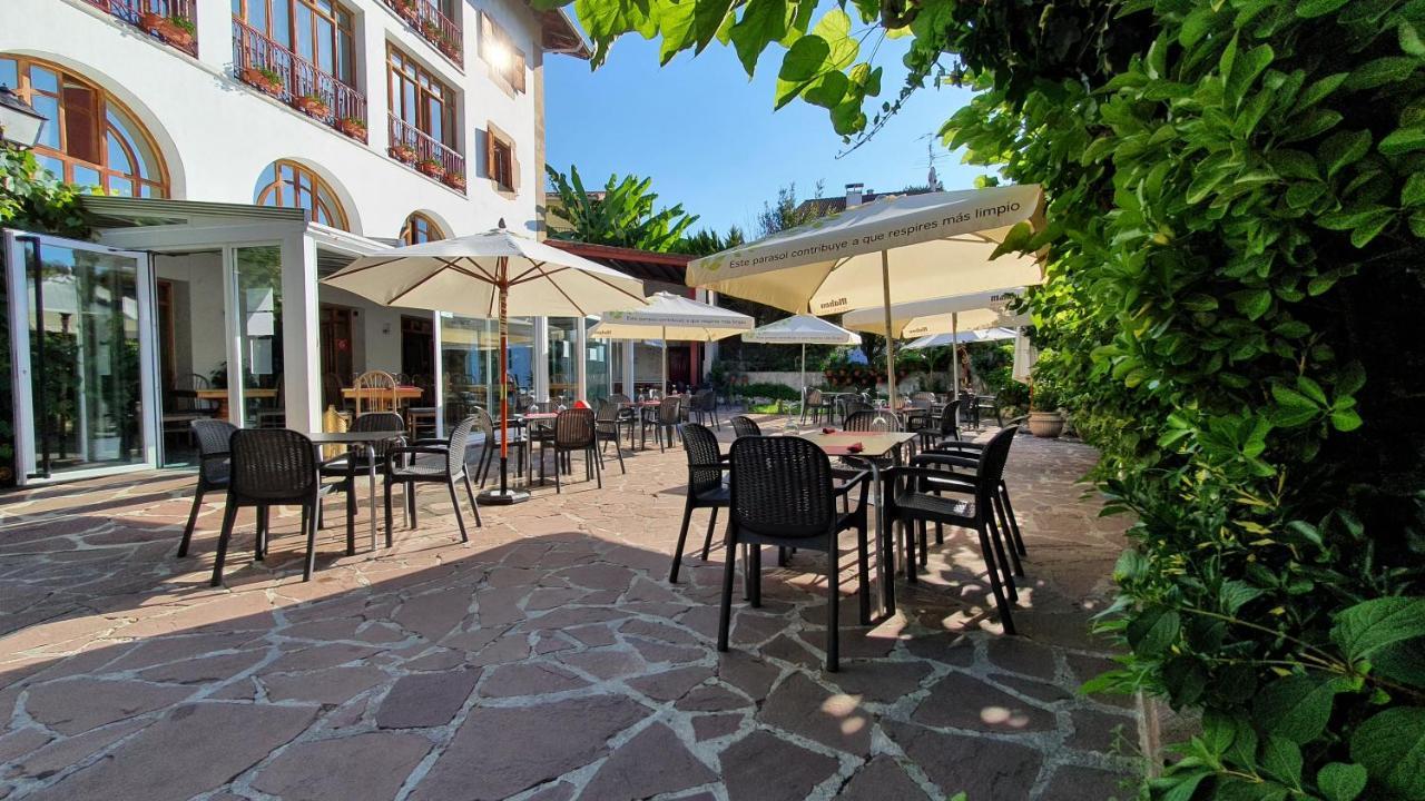 Hostal Ansonea Bera  Extérieur photo