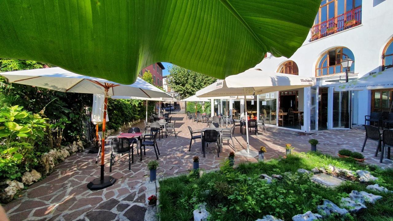 Hostal Ansonea Bera  Extérieur photo