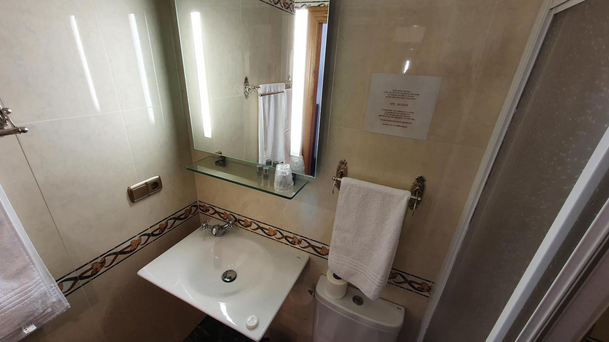 Hostal Ansonea Bera  Chambre photo